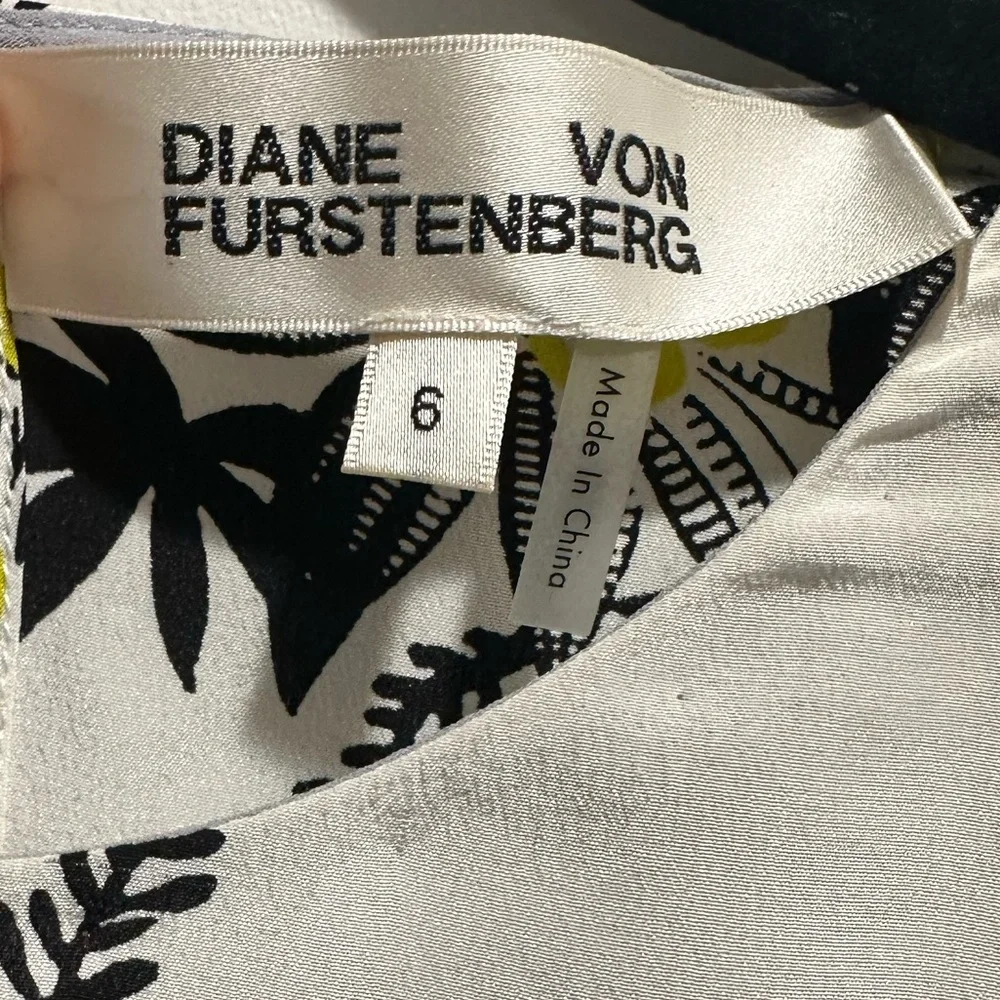 Diane Von Furstenberg top - Picture 7 of 7